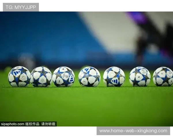 哈兰德背身护球稳如磐石,探索现代足球的力量与智慧