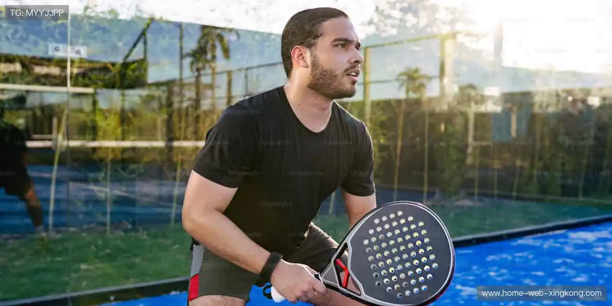 🎁限量周边,把赛场激情带回家!